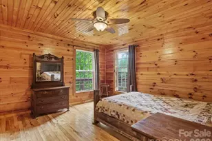 439 Upper Pig Pen Rd, Green Mountain, NC 28740 - Photo 15