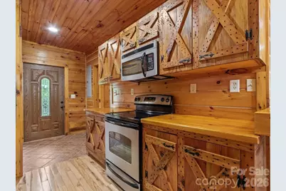 439 Upper Pig Pen Road, Green Mountain, NC 28740 - Photo 11