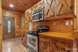 439 Upper Pig Pen Rd, Green Mountain, NC 28740 - Photo 11