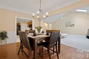 2804 Wingfield Pl, Charlotte, NC 28210 - Photo 3