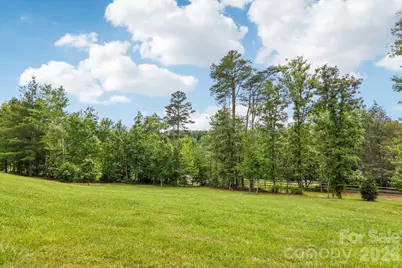 106 Saddle Ridge Drive, Alexander, NC 28701 - Photo 39