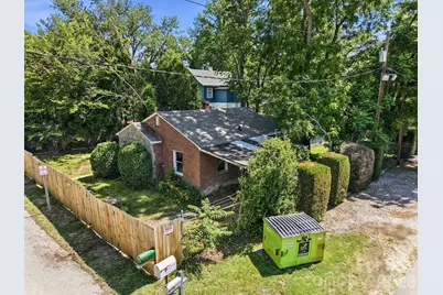 414 S Whitted Street, Hendersonville, NC 28739 - Photo 3