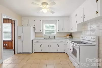 2032 Eastway Drive, Charlotte, NC 28205 - Photo 7