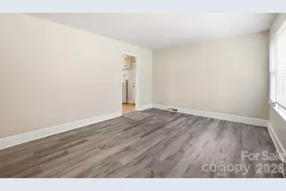 2032 Eastway Drive, Charlotte, NC 28205 - Photo 5