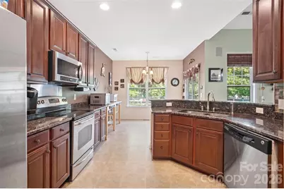 4628 Bonroi Avenue, Charlotte, NC 28213 - Photo 7