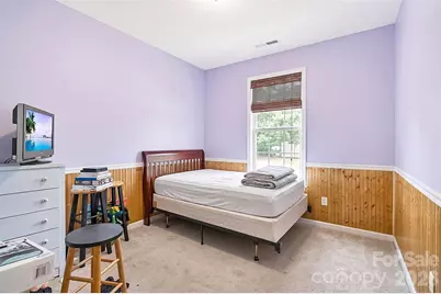 4628 Bonroi Avenue, Charlotte, NC 28213 - Photo 17