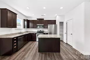 9013 Magnolia Lily Ave, Charlotte, NC 28227 - Photo 3