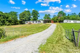 4051 10th Ave Dr SW, Hickory, NC 28602 - Photo 33