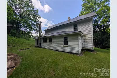 1327 Nc 80 Highway, Bakersville, NC 28705 - Photo 5