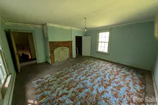 1327 Nc 80 Hwy, Bakersville, NC 28705 - Photo 21