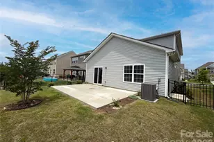 7725 Sea Turtle Wy, Lancaster, SC 29720 - Photo 5