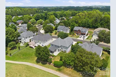 1854 Briarcrest Drive NW, Charlotte, NC 28269 - Photo 43