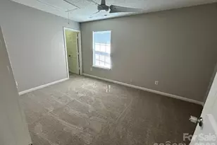 821 Lakehill Rd, Charlotte, NC 28214 - Photo 11