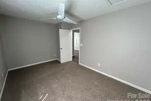 821 Lakehill Rd, Charlotte, NC 28214 - Photo 13