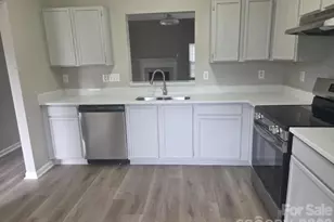 821 Lakehill Rd, Charlotte, NC 28214 - Photo 3
