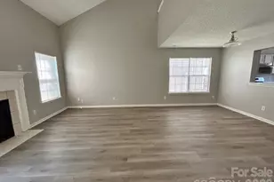 821 Lakehill Rd, Charlotte, NC 28214 - Photo 3