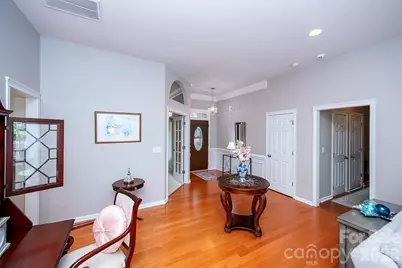 6103 Breckfield Court, Charlotte, NC 28278 - Photo 7