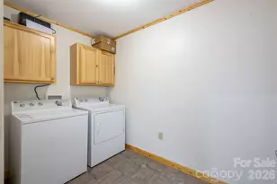 47 Buchanan Ln, Canton, NC 28716 - Photo 15