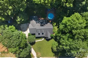 10846 Tyler Brook Ln, Charlotte, NC 28227 - Photo 19