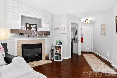 5422 Harris Cove Drive, Charlotte, NC 28269 - Photo 3