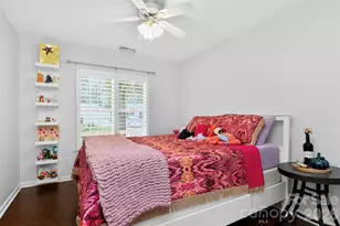5422 Harris Cove Dr, Charlotte, NC 28269 - Photo 19