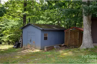 848 Deer Park Road, Nebo, NC 28761 - Photo 11