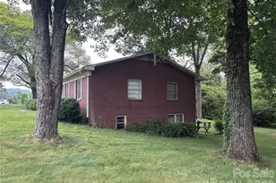 625 Vance St, Waynesville, NC 28786 - Photo 3