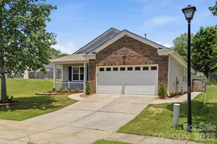 2211 Savannah Hills Dr, Matthews, NC 28105 - Photo 1