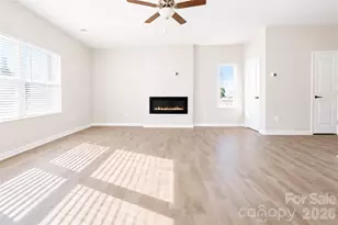 207 Roxanna Ct, Shelby, NC 28152 - Photo 3