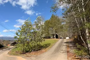 281 Cherrywood Cir, Hayesville, NC 28904 - Photo 3