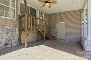 200 Feimster St, Statesville, NC 28677 - Photo 29