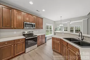 412 Amersham Ln, Waxhaw, NC 28173 - Photo 11