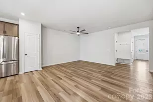 1103 Grays Ml Rd, Charlotte, NC 28215 - Photo 9