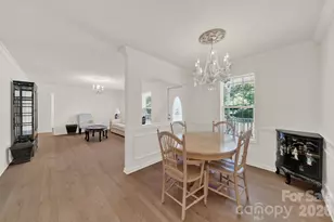 15715 Youngblood Rd, Charlotte, NC 28278 - Photo 5