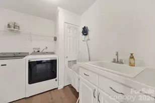 15715 Youngblood Rd, Charlotte, NC 28278 - Photo 11