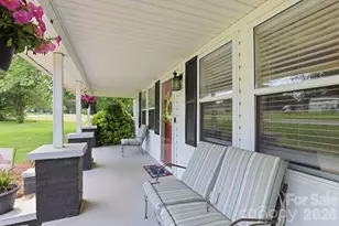189 Chestnut Grove Rd, Statesville, NC 28625 - Photo 3