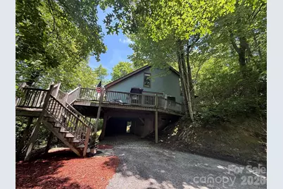 571 Tsisqua Circle, Brevard, NC 28712 - Photo 1