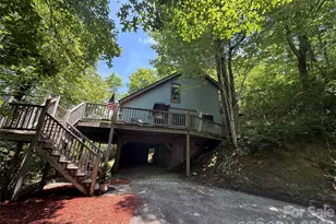 571 Tsisqua Cir, Brevard, NC 28712 - Photo 1