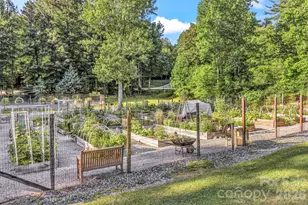 571 Tsisqua Cir, Brevard, NC 28712 - Photo 45