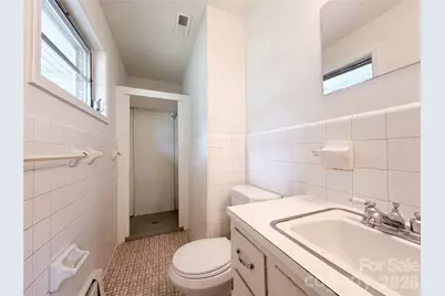 1580 W Cloaninger Avenue, Statesville, NC 28625 - Photo 11