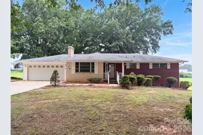 1580 W Cloaninger Avenue, Statesville, NC 28625 - Photo 1