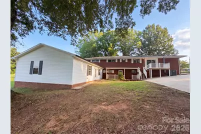 1580 W Cloaninger Avenue, Statesville, NC 28625 - Photo 5