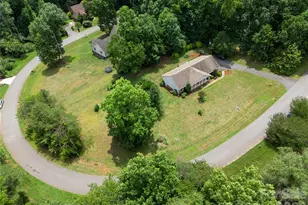 1724 Wellington Ave, Newton, NC 28658 - Photo 41