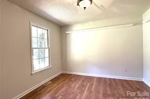 1724 Wellington Ave, Newton, NC 28658 - Photo 27