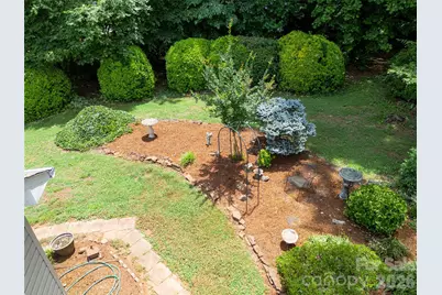 1724 Wellington Avenue, Newton, NC 28658 - Photo 3