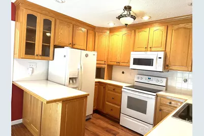 1724 Wellington Avenue, Newton, NC 28658 - Photo 9