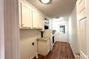1724 Wellington Ave, Newton, NC 28658 - Photo 15