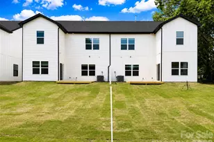 1242 N Sharon Amity Rd, Charlotte, NC 28211 - Photo 3