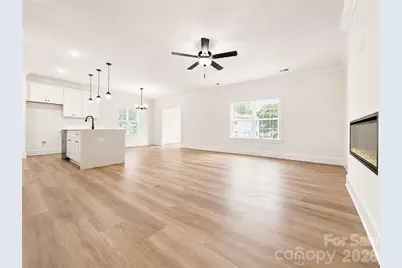 1242 N Sharon Amity Road, Charlotte, NC 28211 - Photo 11