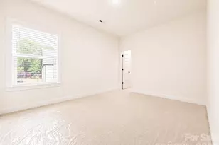 1242 N Sharon Amity Rd, Charlotte, NC 28211 - Photo 35